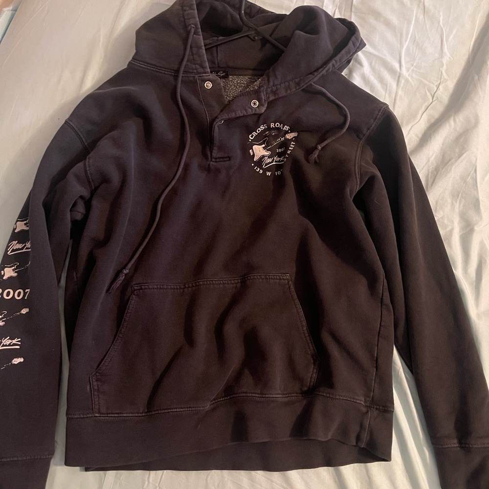 PacSun pull overs